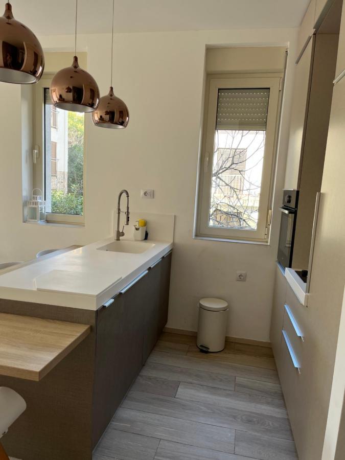 Atina Apartment, City Centre Budva ,Luxurious, Bright, Parking المظهر الخارجي الصورة