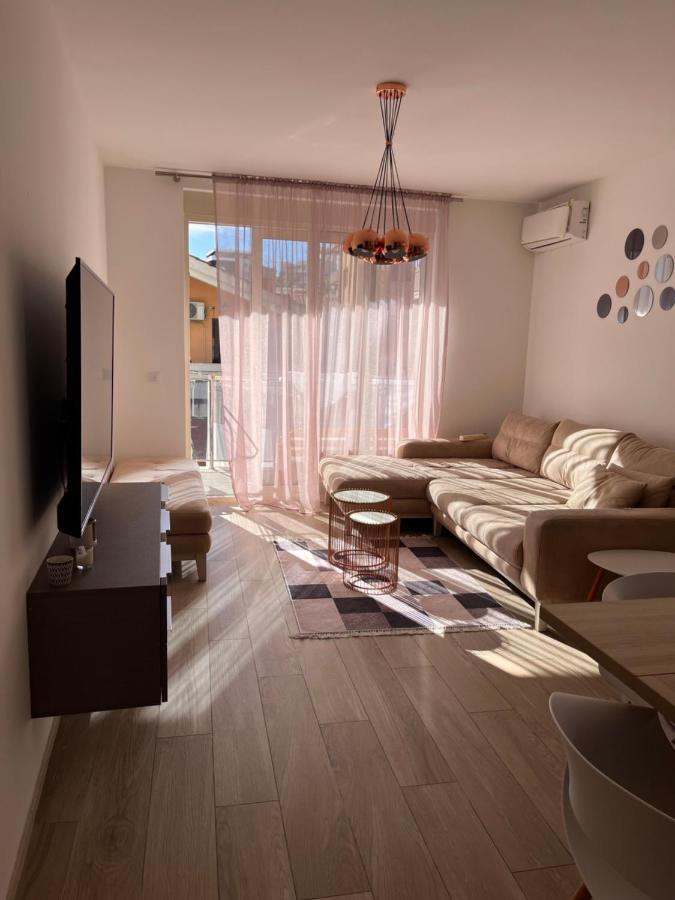 Atina Apartment, City Centre Budva ,Luxurious, Bright, Parking المظهر الخارجي الصورة