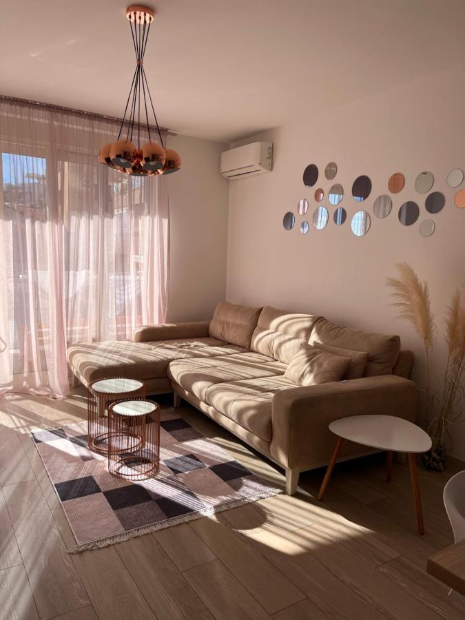 Atina Apartment, City Centre Budva ,Luxurious, Bright, Parking المظهر الخارجي الصورة