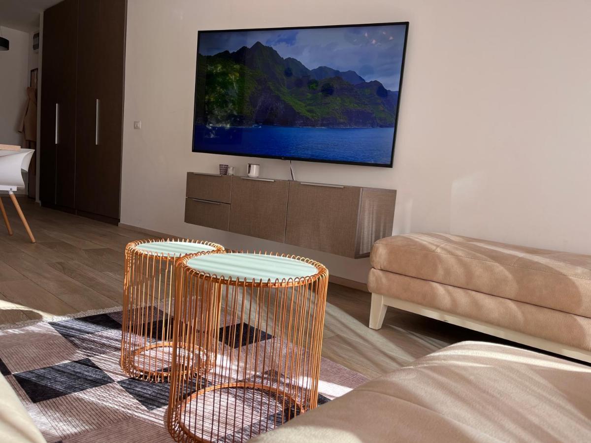 Atina Apartment, City Centre Budva ,Luxurious, Bright, Parking المظهر الخارجي الصورة